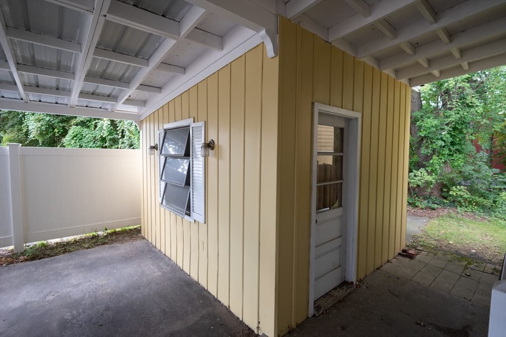 Mobile Home at 276 Lunenburg St, Fitchburg MA 01420, Fitchburg, photo 3 of 19