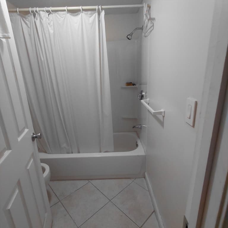 3 Family at 32 Franklin Street, New Bedford MA 02740, New Bedford, photo 20 of 22