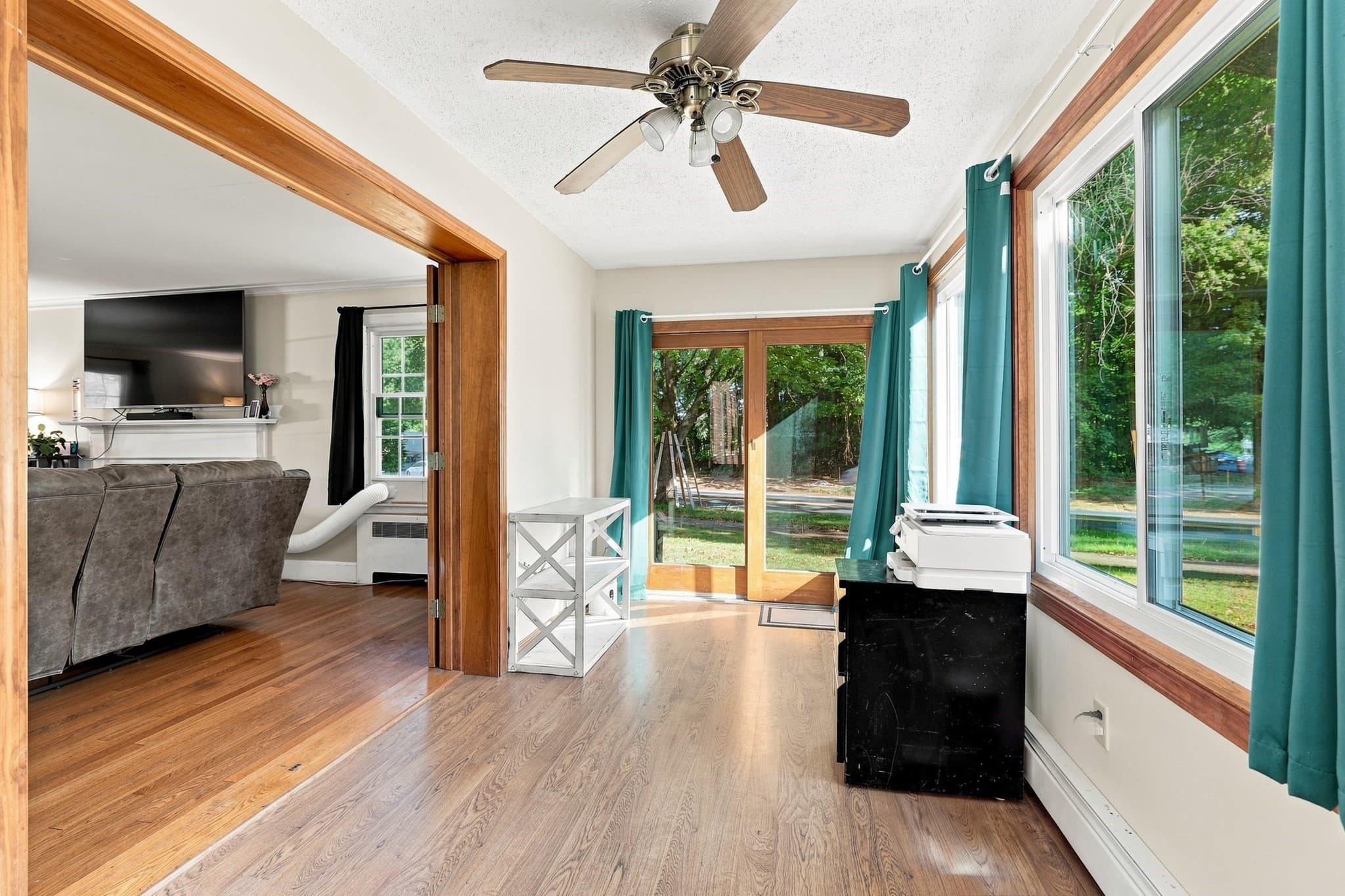 Single Family Residence at 17 Longmeadow St, Longmeadow MA 01106, Longmeadow, photo 9 of 38