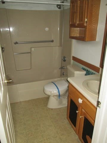 Condominium at 113 Heritage Drive # 113, Northbridge MA 01588, Northbridge, photo 13 of 28
