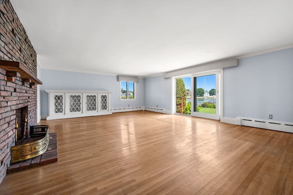 Single Family Residence at 5 Winter Island Rd, Salem MA 01970, Salem, photo 6 of 41
