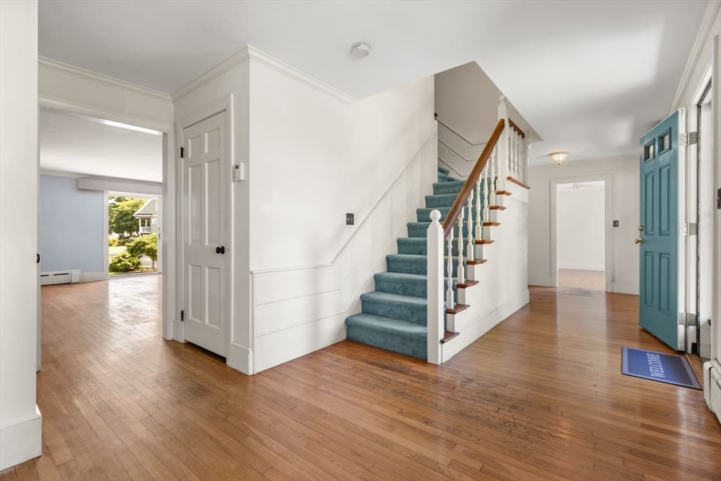 Single Family Residence at 5 Winter Island Rd, Salem MA 01970, Salem, photo 5 of 41