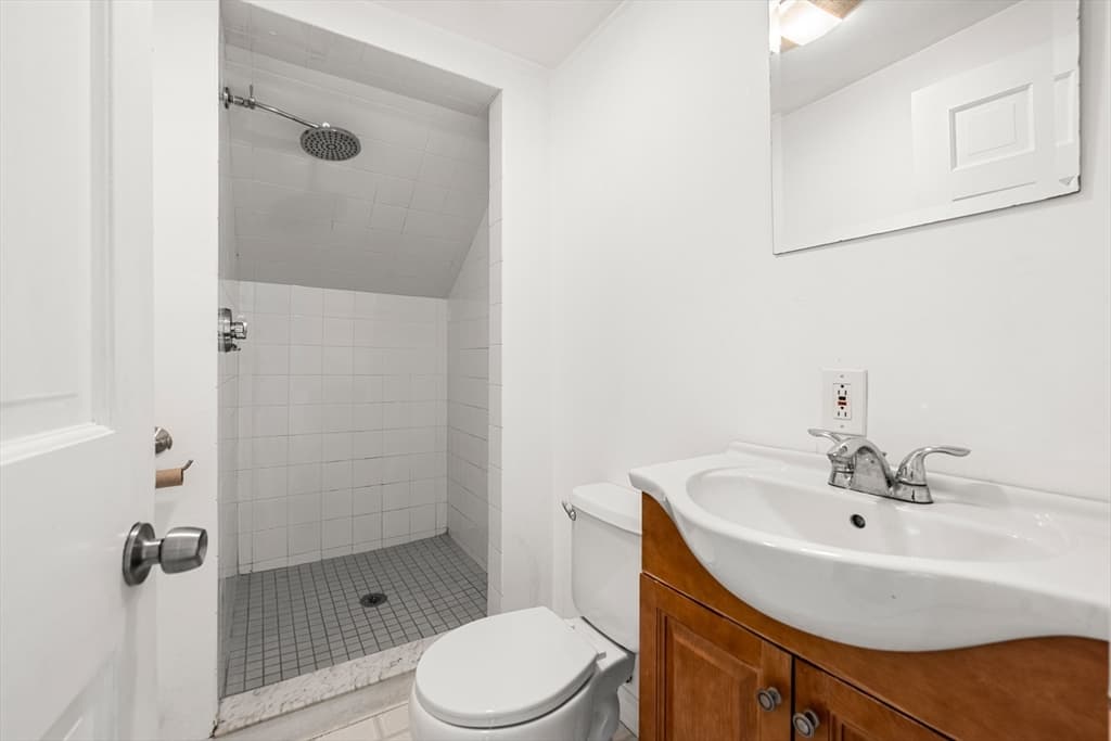 Single Family Residence at 5 Winter Island Rd, Salem MA 01970, Salem, photo 30 of 41