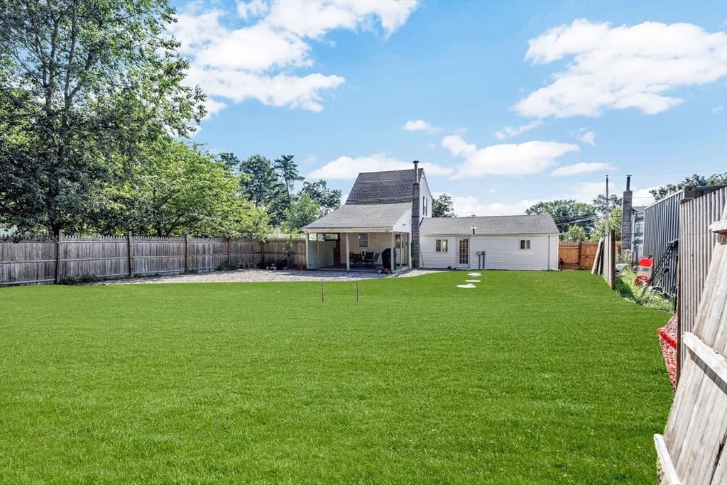 Single Family Residence at 15 Beechwood Ave, Lakeville MA 02347, Lakeville, photo 41 of 42