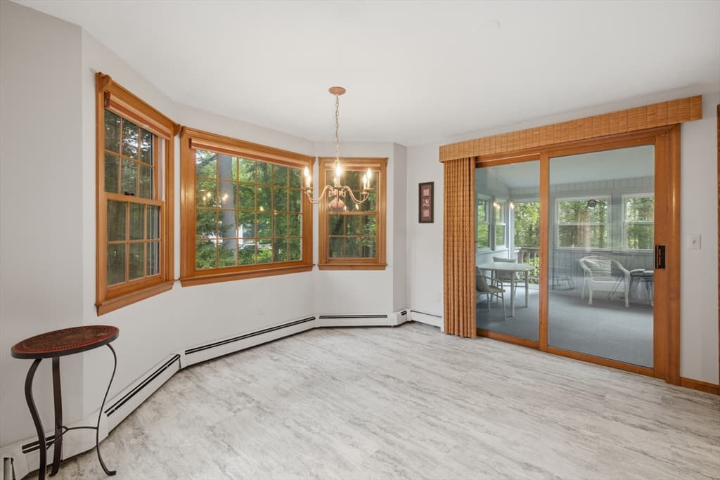 Single Family Residence at 99 Overlook Dr, Raynham MA 02767, Raynham, photo 7 of 41
