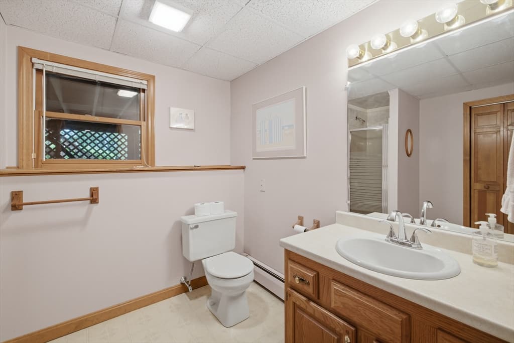 Single Family Residence at 99 Overlook Dr, Raynham MA 02767, Raynham, photo 36 of 41