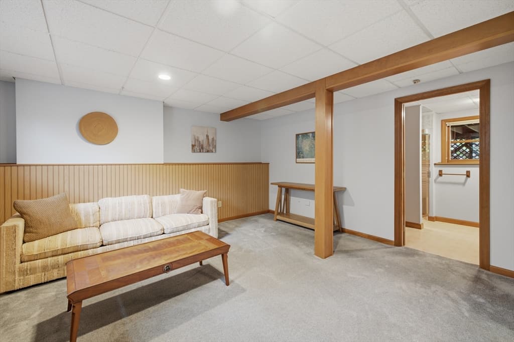 Single Family Residence at 99 Overlook Dr, Raynham MA 02767, Raynham, photo 35 of 41