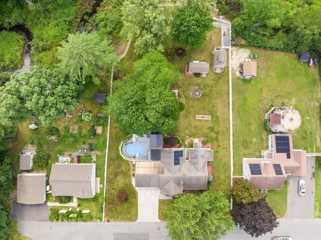 Single Family Residence at 131 Pine Grove Ave, Bellingham MA 02019, Bellingham, photo 38 of 42