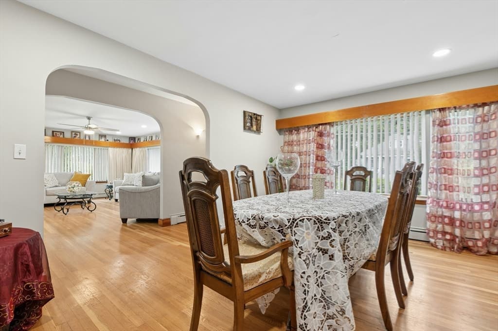 Single Family Residence at 228 Sawtell Ave, Brockton MA 02302, Brockton, photo 6 of 31