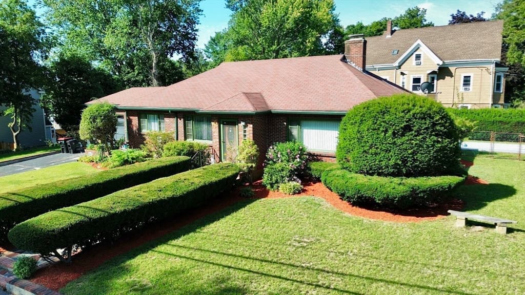 Single Family Residence at 228 Sawtell Ave, Brockton MA 02302, Brockton, photo 3 of 31