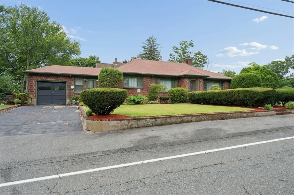 Single Family Residence at 228 Sawtell Ave, Brockton MA 02302, Brockton, photo 32 of 36