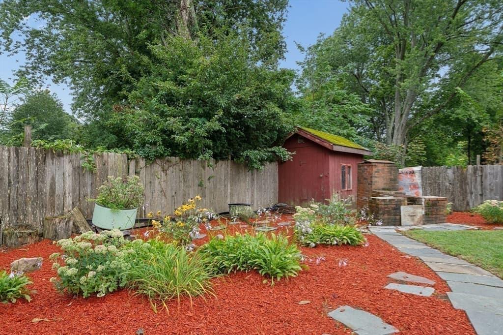 Single Family Residence at 228 Sawtell Ave, Brockton MA 02302, Brockton, photo 28 of 31