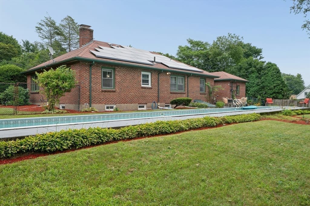 Single Family Residence at 228 Sawtell Ave, Brockton MA 02302, Brockton, photo 29 of 31