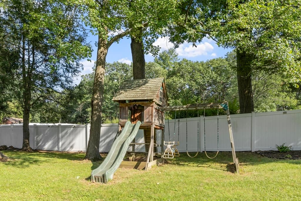 Single Family Residence at 214 Brigham Hill Rd, Grafton MA 01536, Grafton, photo 37 of 42