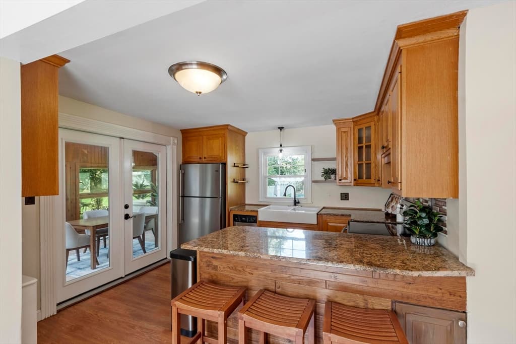 Single Family Residence at 214 Brigham Hill Rd, Grafton MA 01536, Grafton, photo 11 of 42
