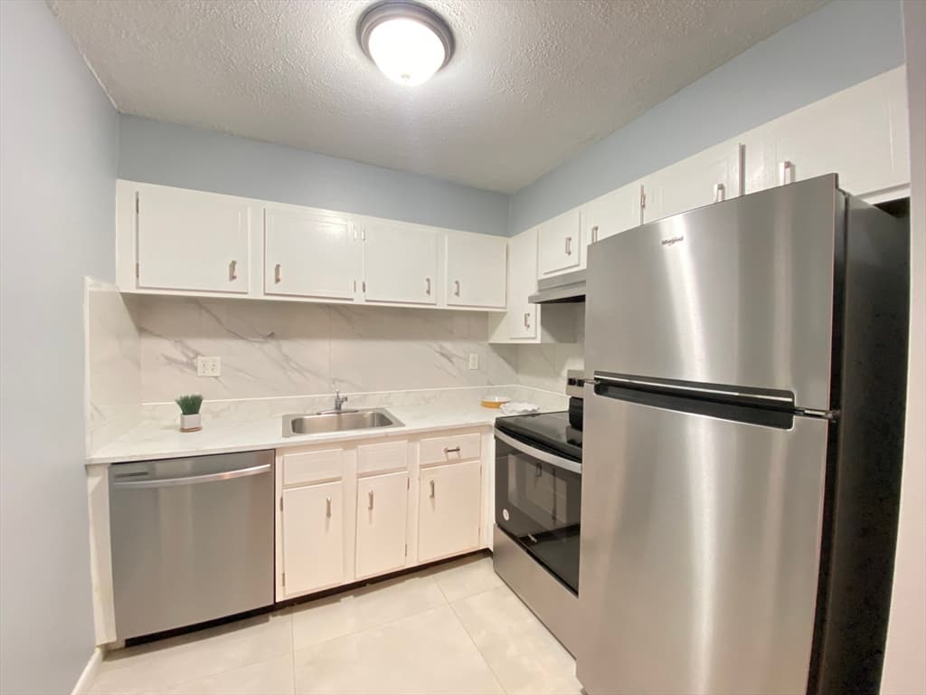 Condominium at 7 Weld St. # 45, Framingham MA 01702, Framingham, photo 6 of 14