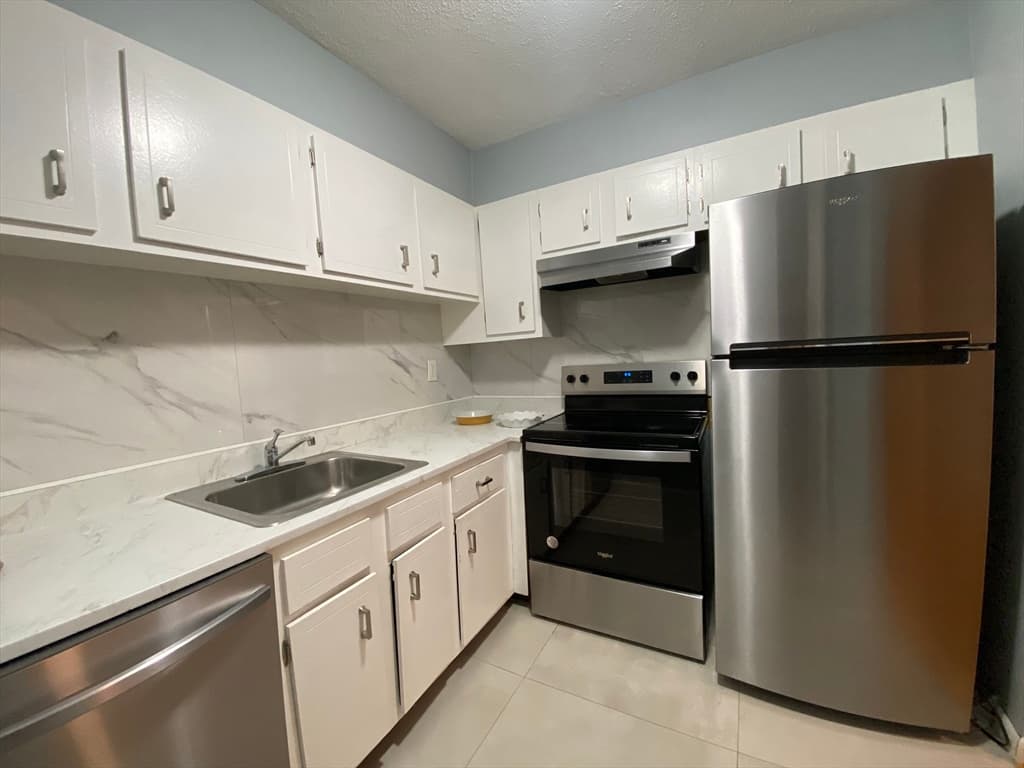 Condominium at 7 Weld St. # 45, Framingham MA 01702, Framingham, photo 5 of 14