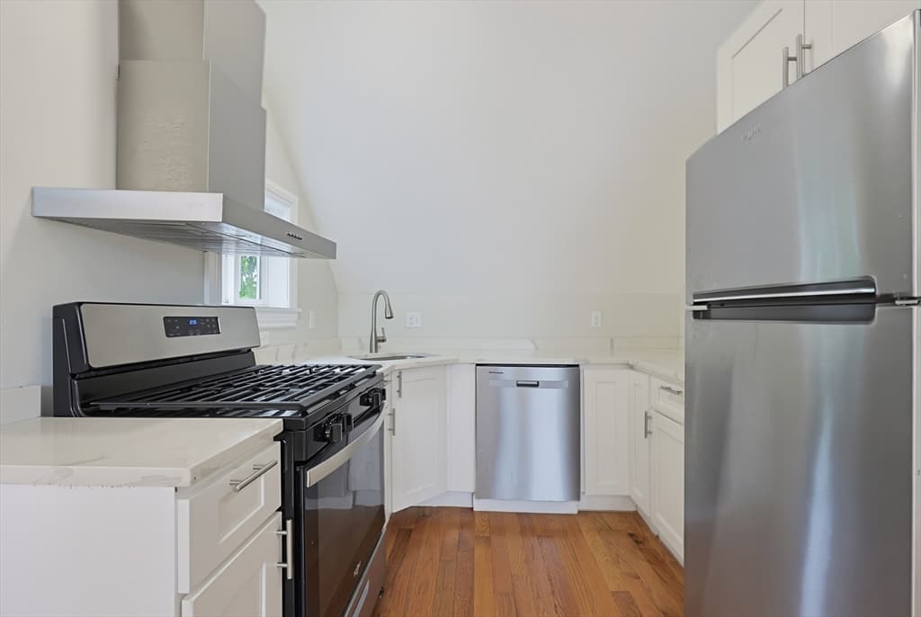 2 Family - 2 Units Up/Down at 31 Saint Casimir Ave, Brockton MA 02302, Brockton, photo 26 of 38