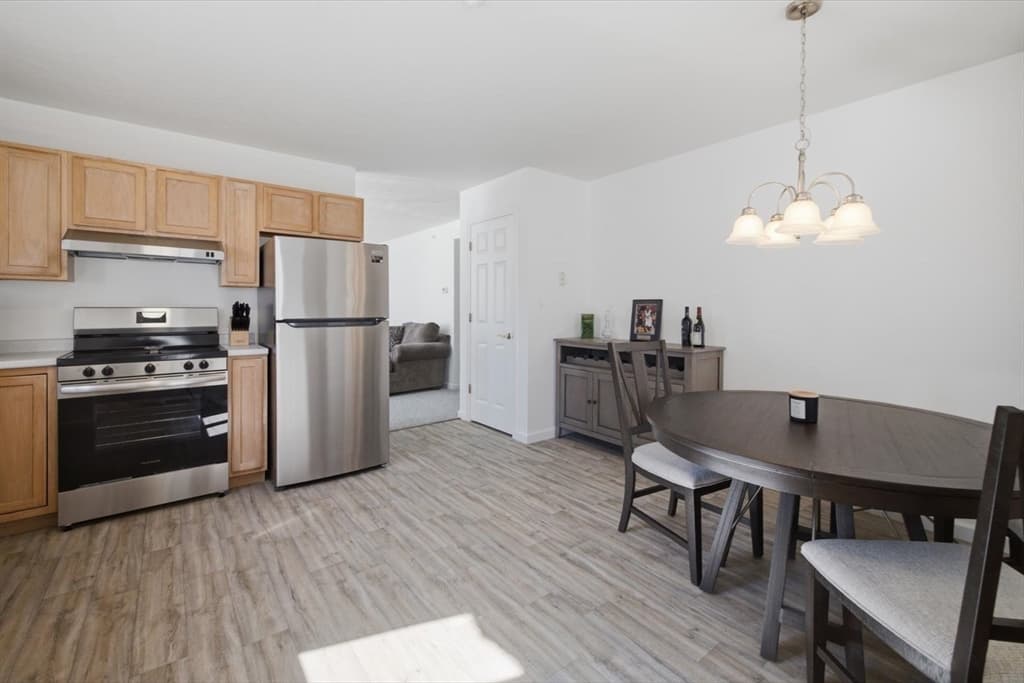 Condominium at 6 Warsaw Ave # 2, Dudley MA 01571, Dudley, photo 5 of 25