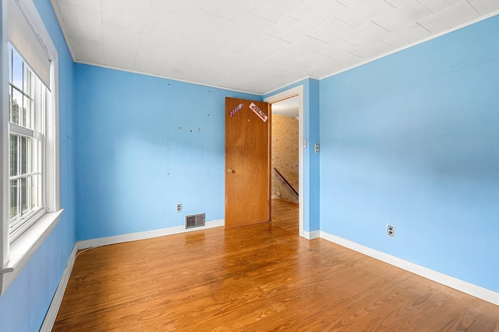 Single Family Residence at 18 Iverson Rd, Beverly MA 01915, Beverly, photo 26 of 31