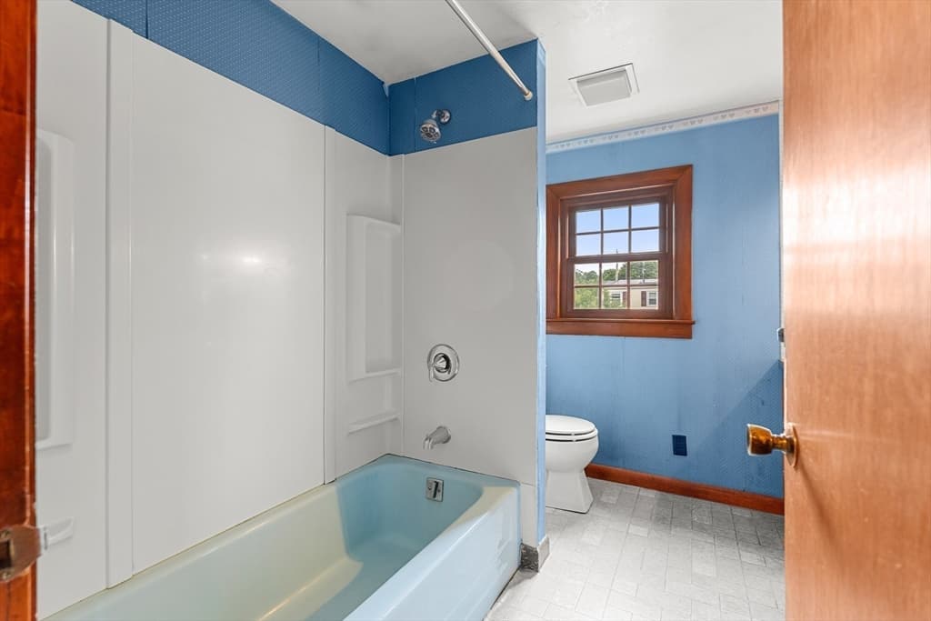 Single Family Residence at 18 Iverson Rd, Beverly MA 01915, Beverly, photo 21 of 31
