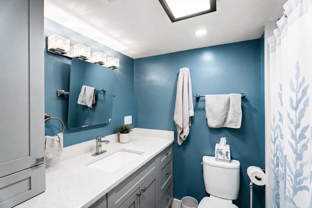 Single Family Residence at 10 Albert, Billerica MA 01821, Billerica, photo 15 of 25