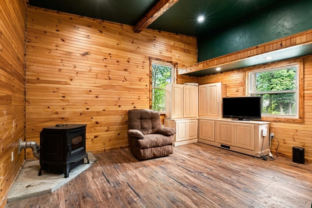 Single Family Residence at 10 Albert, Billerica MA 01821, Billerica, photo 21 of 25
