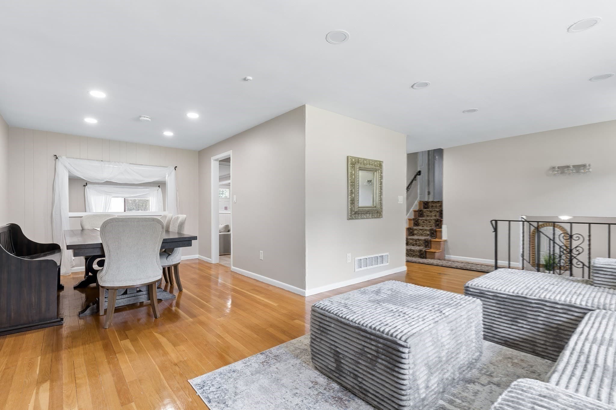 Single Family Residence at 27 Lyman Rd, Framingham MA 01701, Framingham, photo 5 of 28