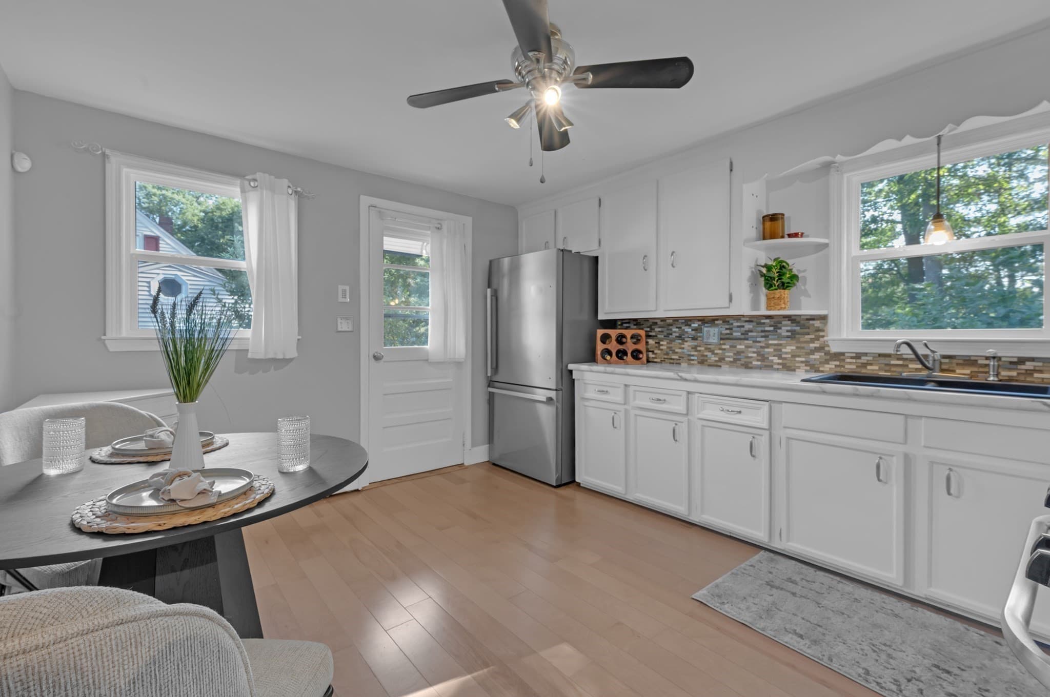 Single Family Residence at 187 Campbell Dr, Lowell MA 01851, photo 5 of 21