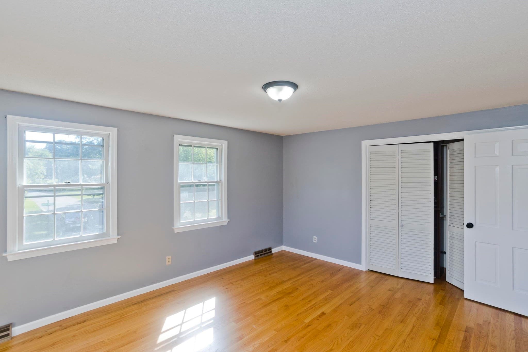 Single Family Residence at 50 Crystal Brook Dr, Springfield MA 01118, Springfield, photo 23 of 30