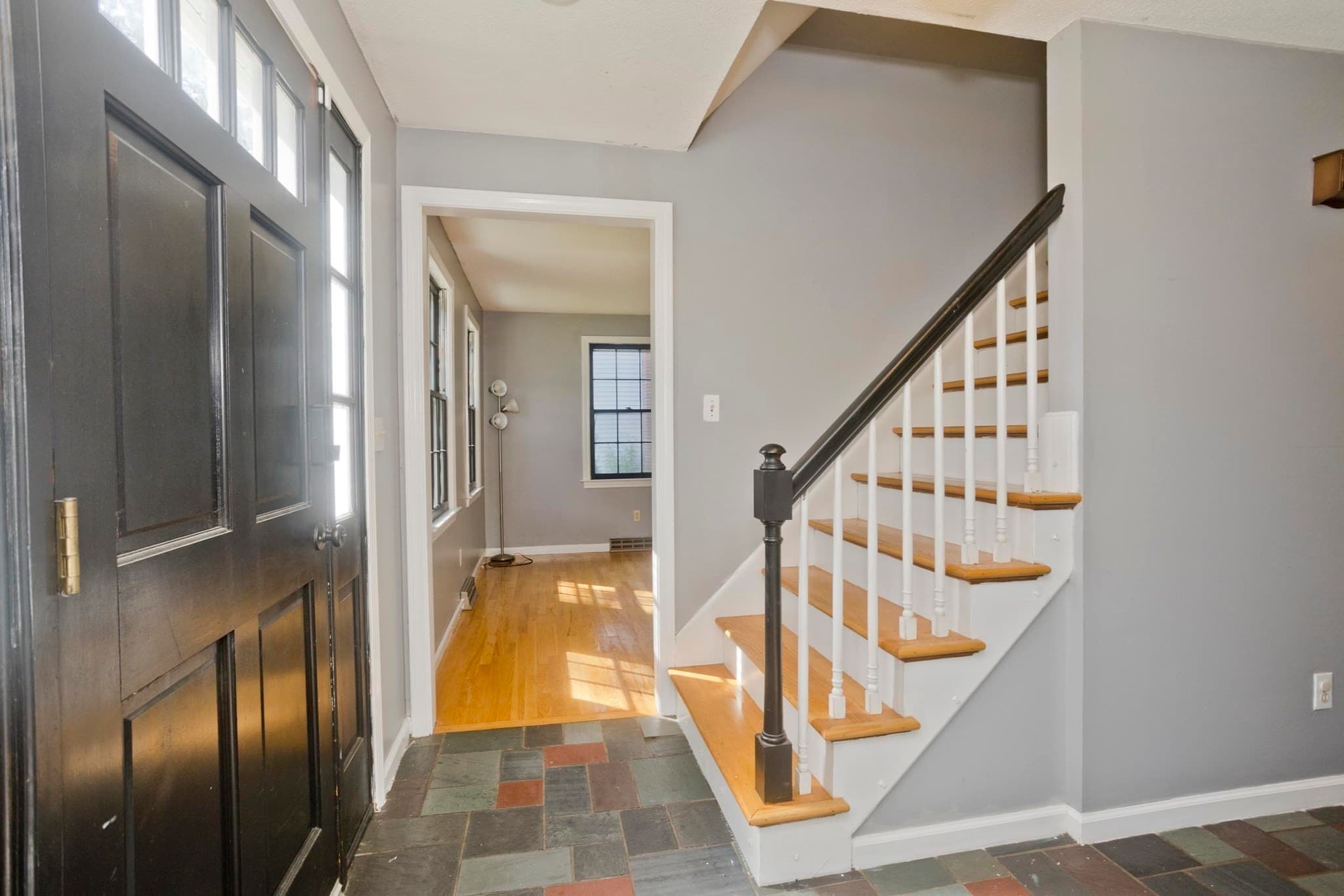 Single Family Residence at 50 Crystal Brook Dr, Springfield MA 01118, Springfield, photo 16 of 30
