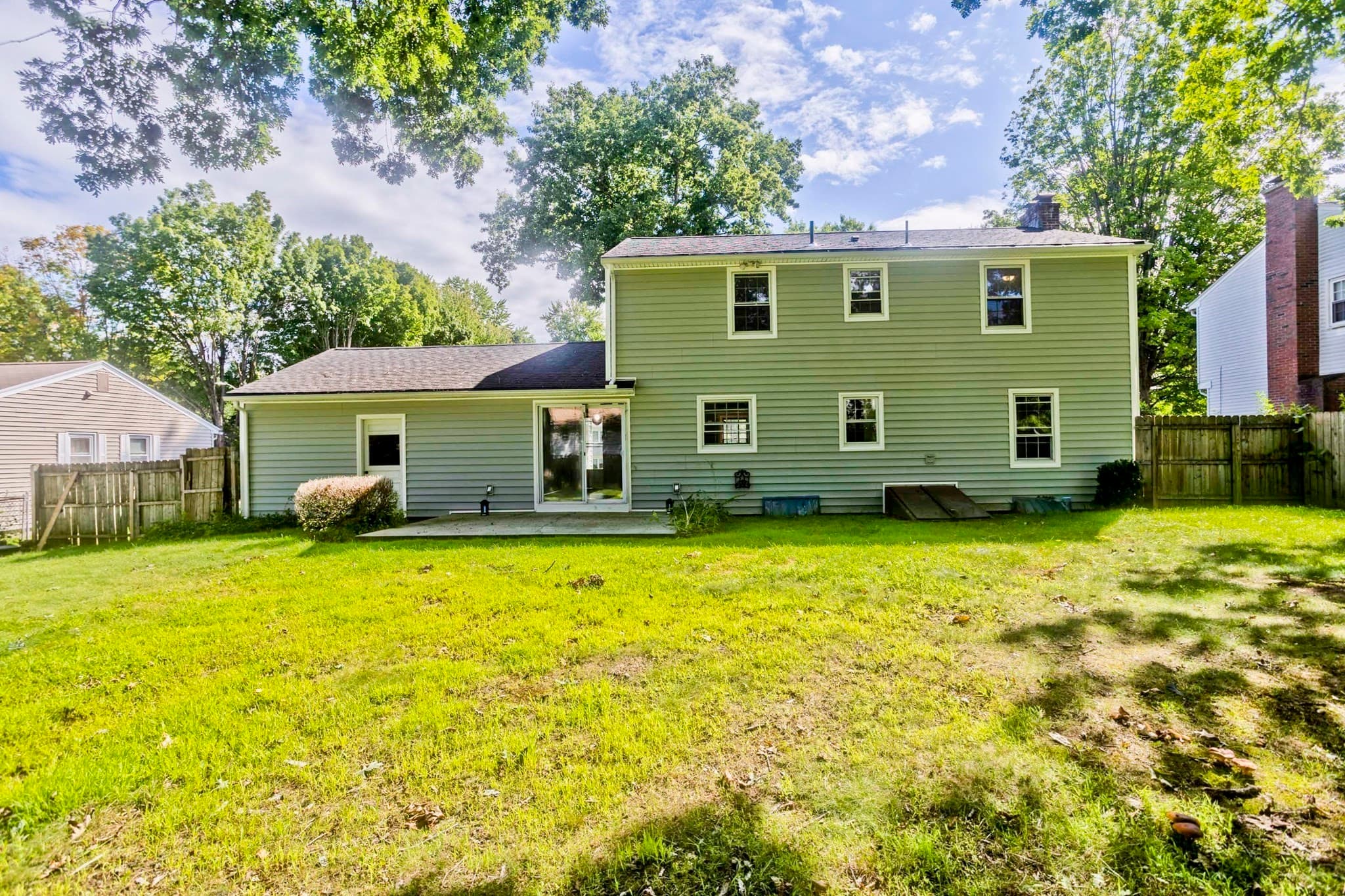 Single Family Residence at 50 Crystal Brook Dr, Springfield MA 01118, Springfield, photo 26 of 30