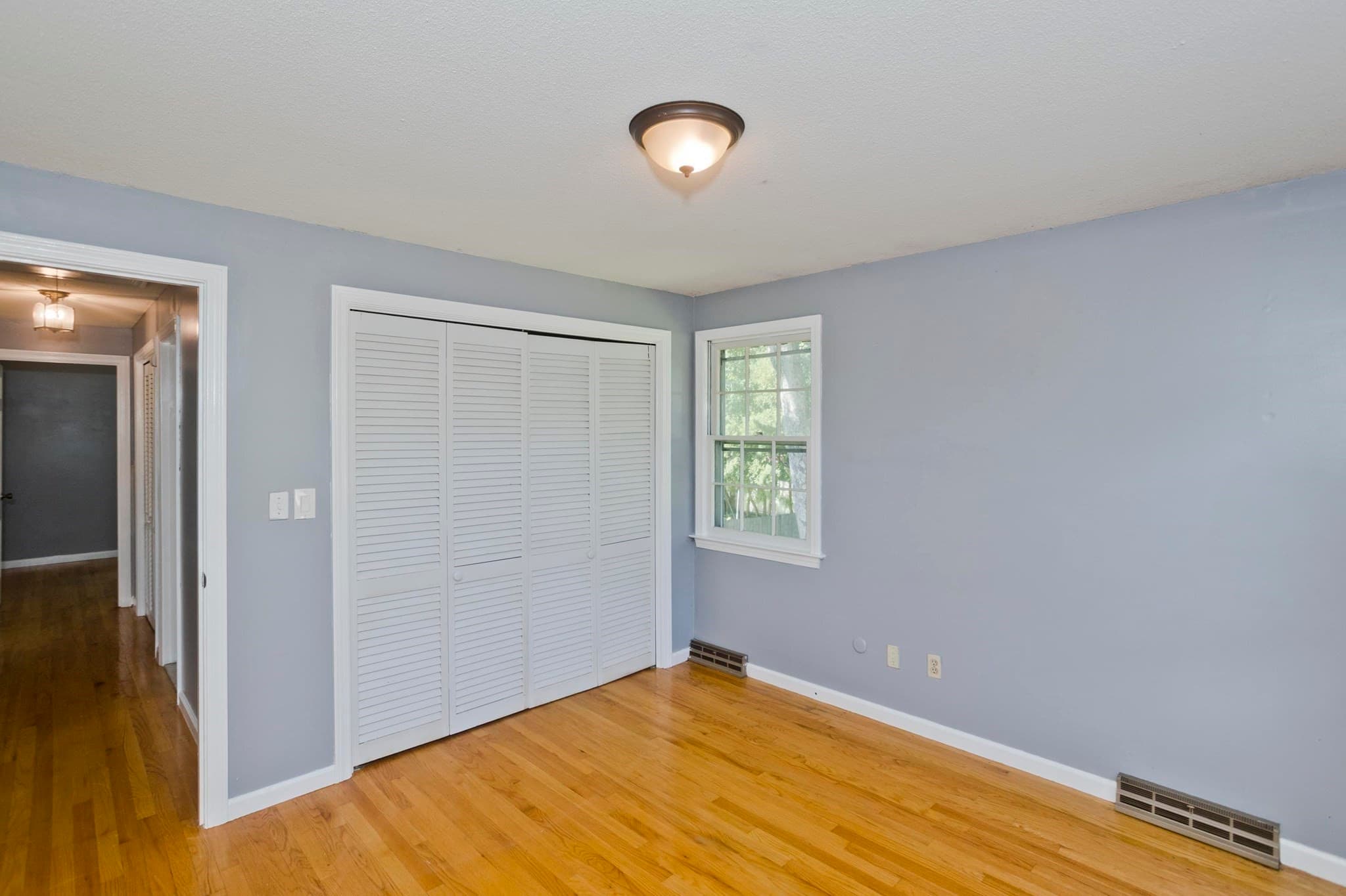 Single Family Residence at 50 Crystal Brook Dr, Springfield MA 01118, Springfield, photo 22 of 30