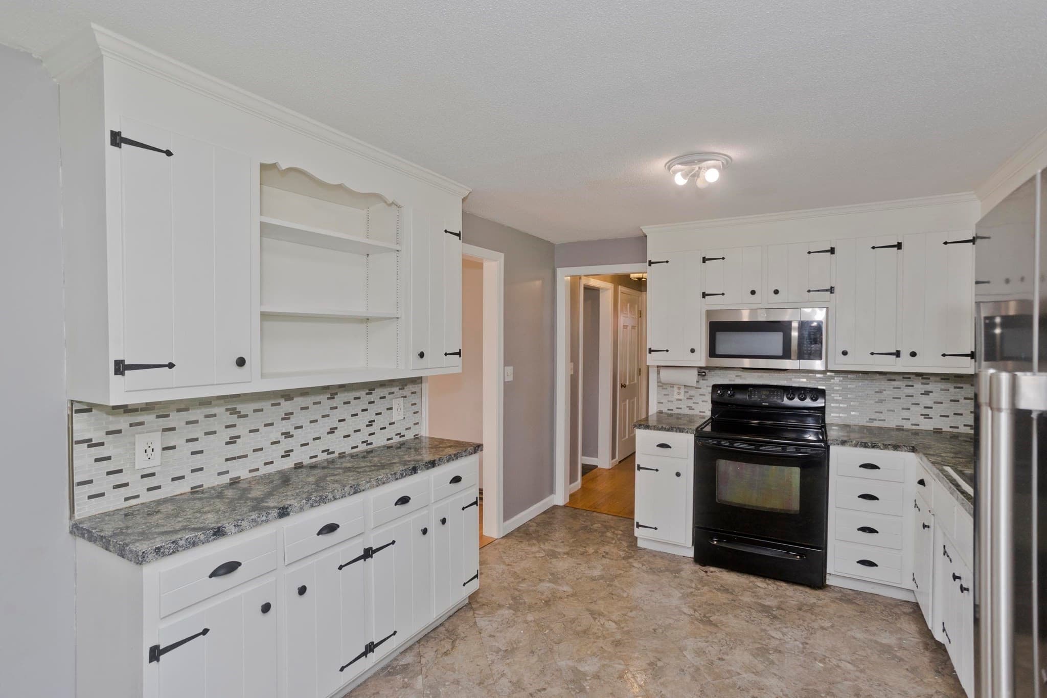 Single Family Residence at 50 Crystal Brook Dr, Springfield MA 01118, Springfield, photo 7 of 30