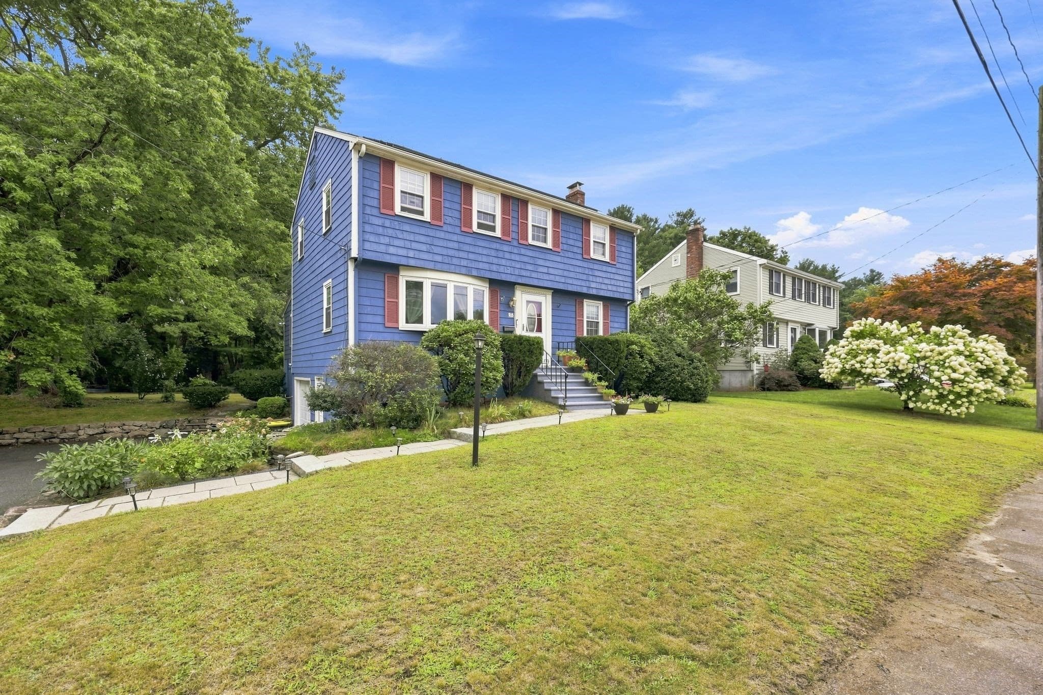 Single Family Residence at 25 Mohawk Path, Bellingham MA 02019, Bellingham, photo 3 of 42
