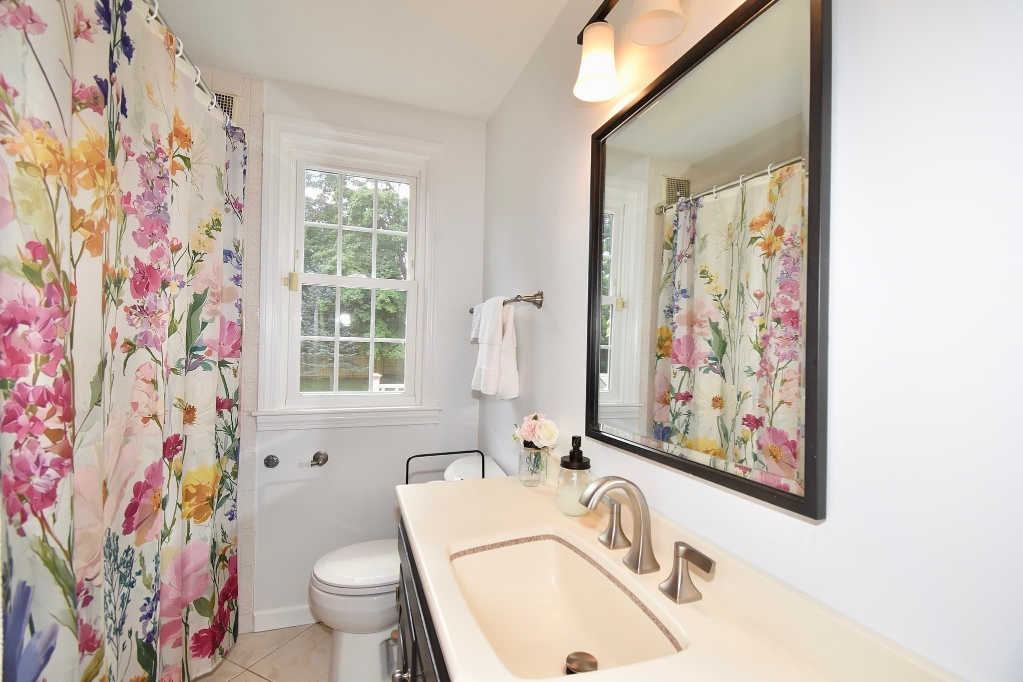 Single Family Residence at 25 Speight Arden, East Longmeadow MA 01028, East Longmeadow, photo 17 of 40