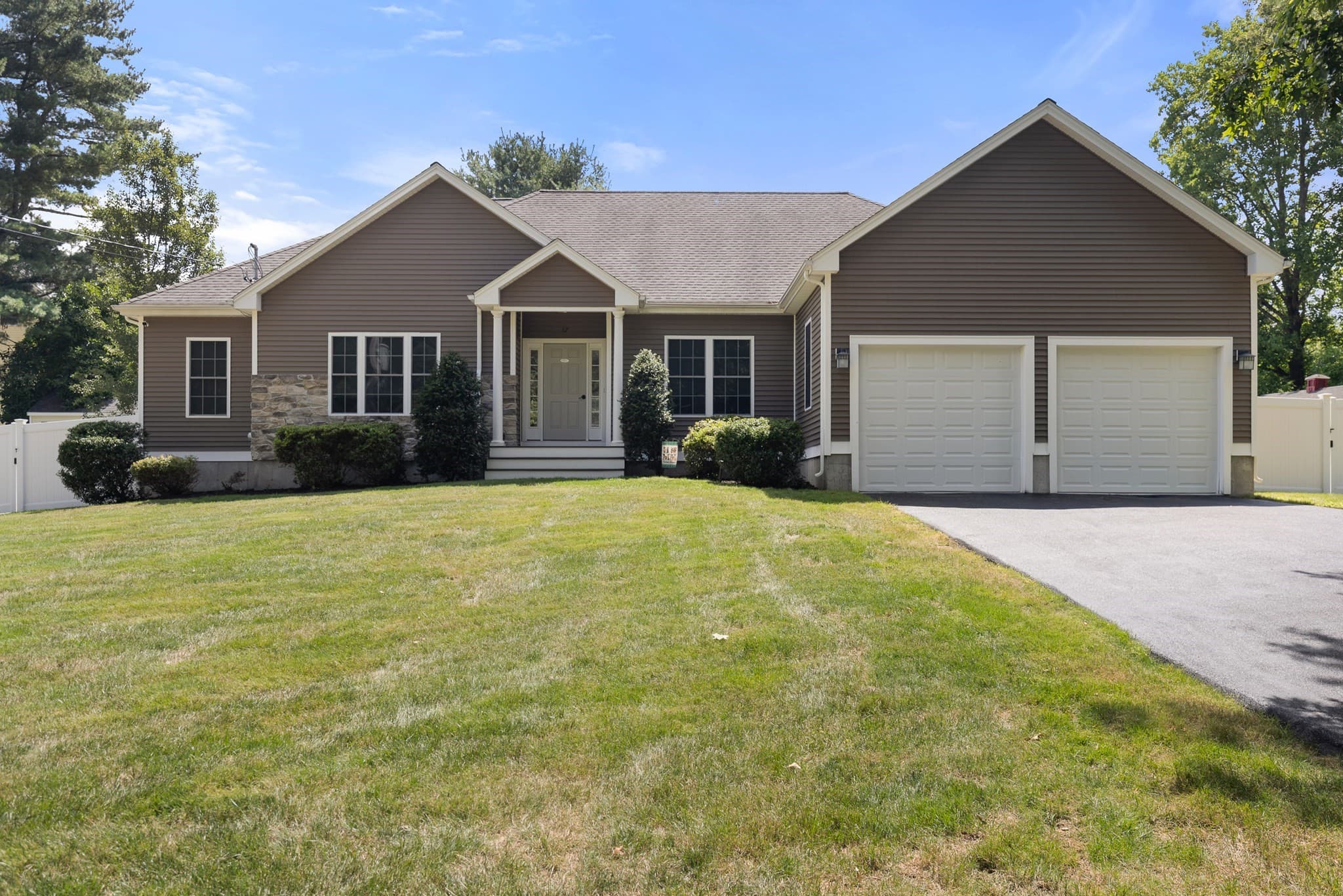 67 Bayberry Hill Road, Attleboro MA 02703