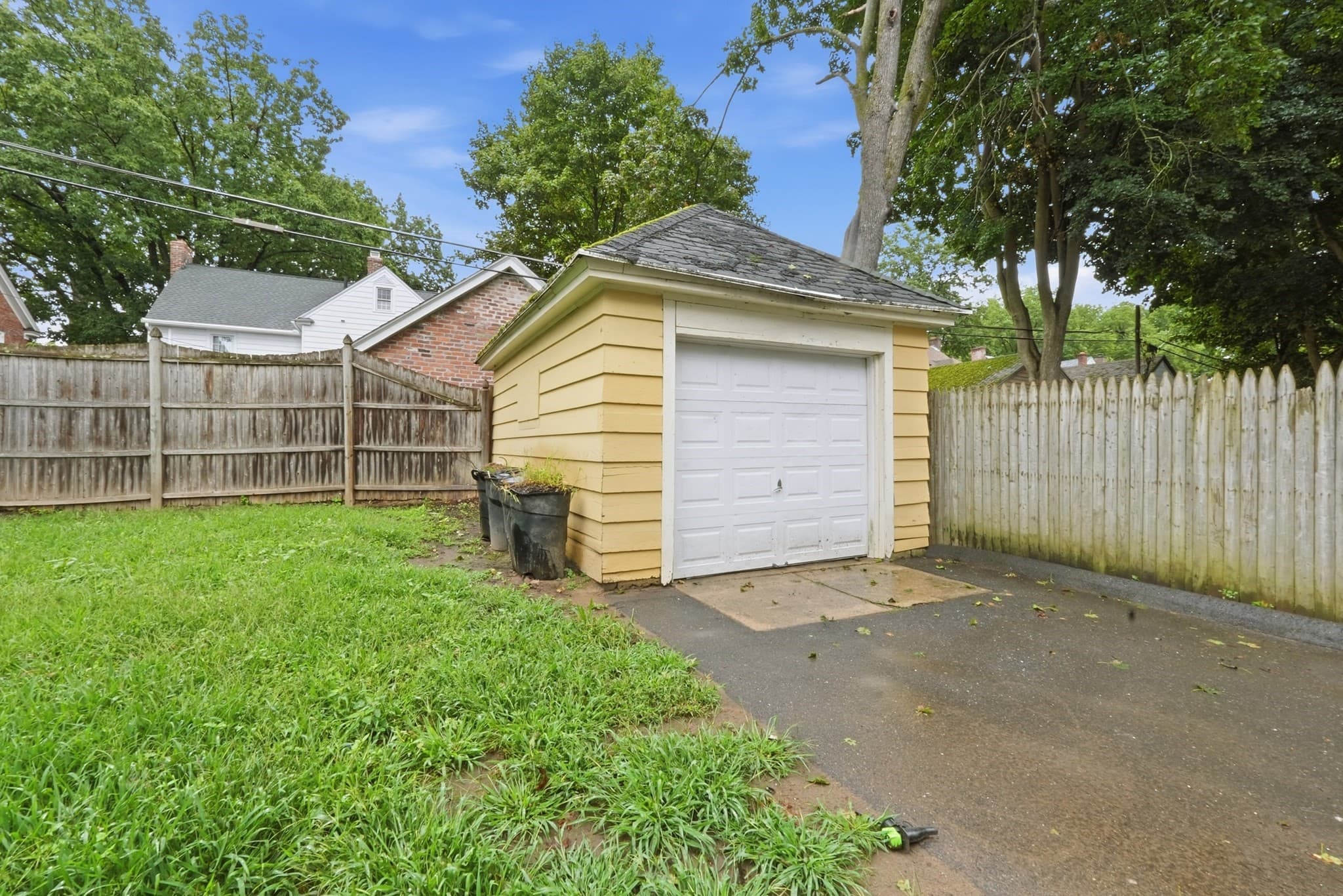 Single Family Residence at 25 Eton Street, Springfield MA 01108, Springfield, photo 24 of 28