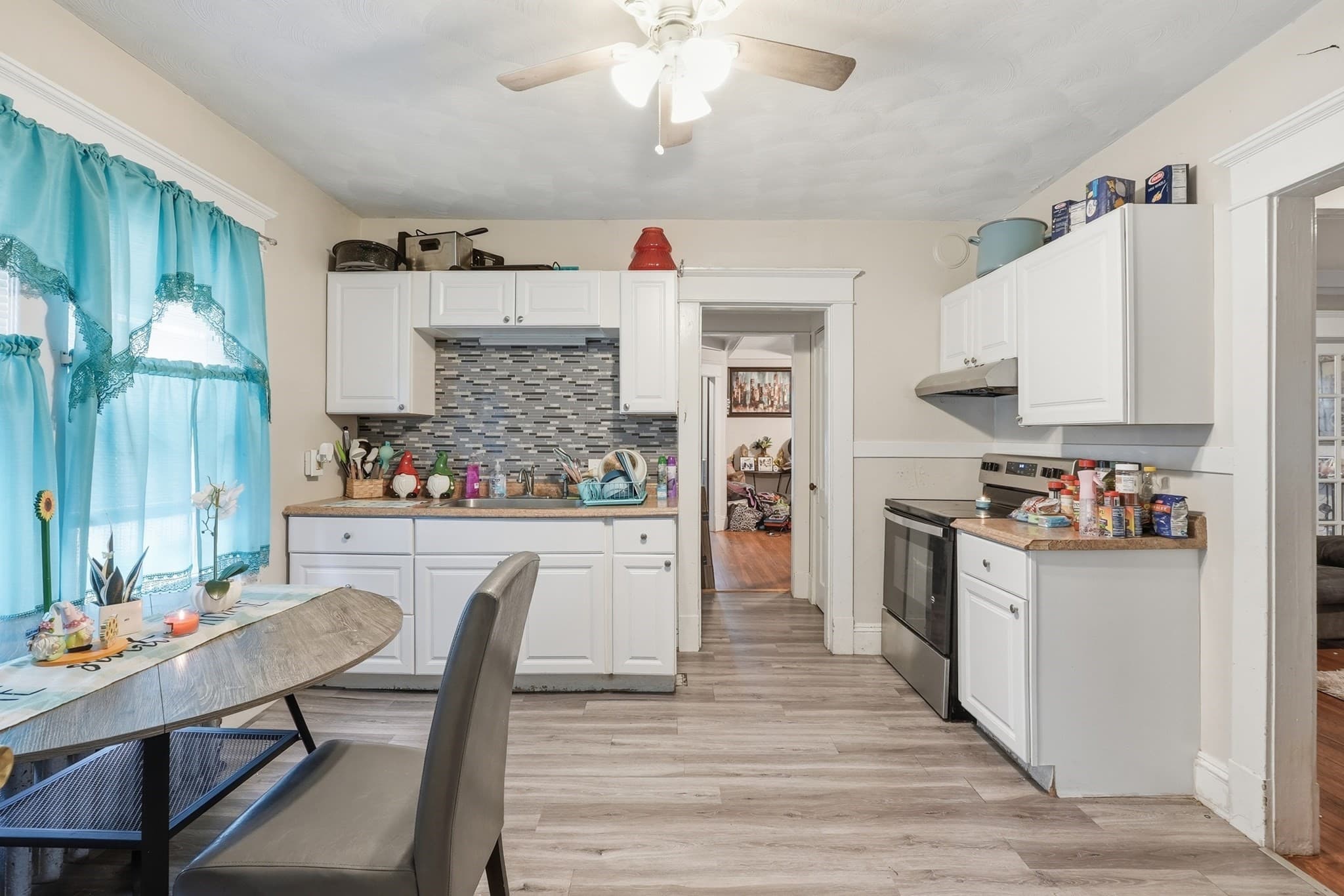 Single Family Residence at 25 Eton Street, Springfield MA 01108, Springfield, photo 11 of 28