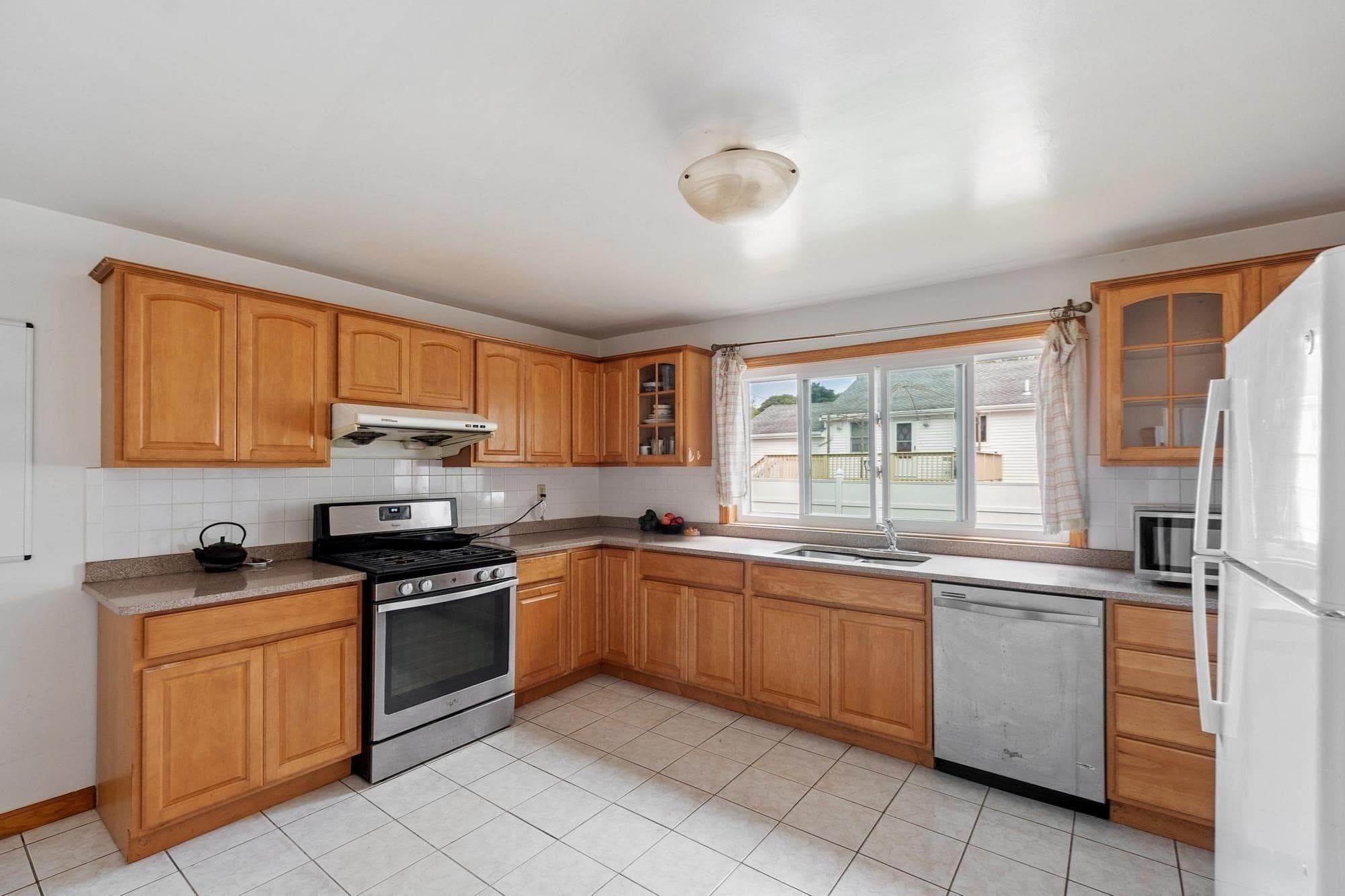 Single Family Residence at 9 Lill Avenue, Newton MA 02465, Newton, photo 6 of 32