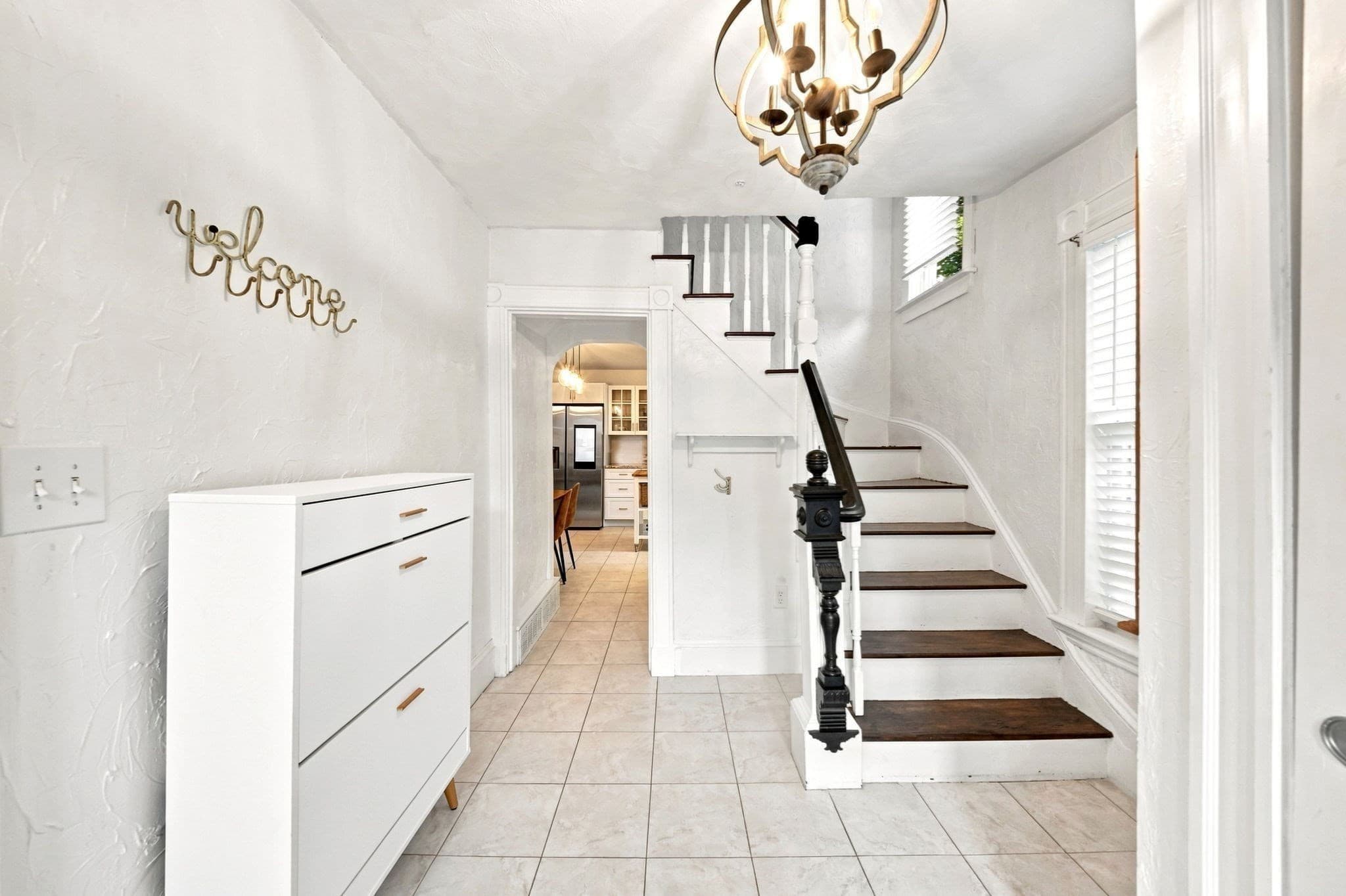 Single Family Residence at 8 Charles St, Stoneham MA 02180, Stoneham, photo 17 of 35