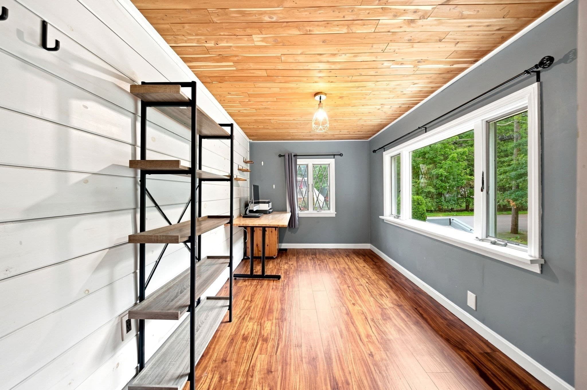 Single Family Residence at 8 Charles St, Stoneham MA 02180, Stoneham, photo 12 of 35