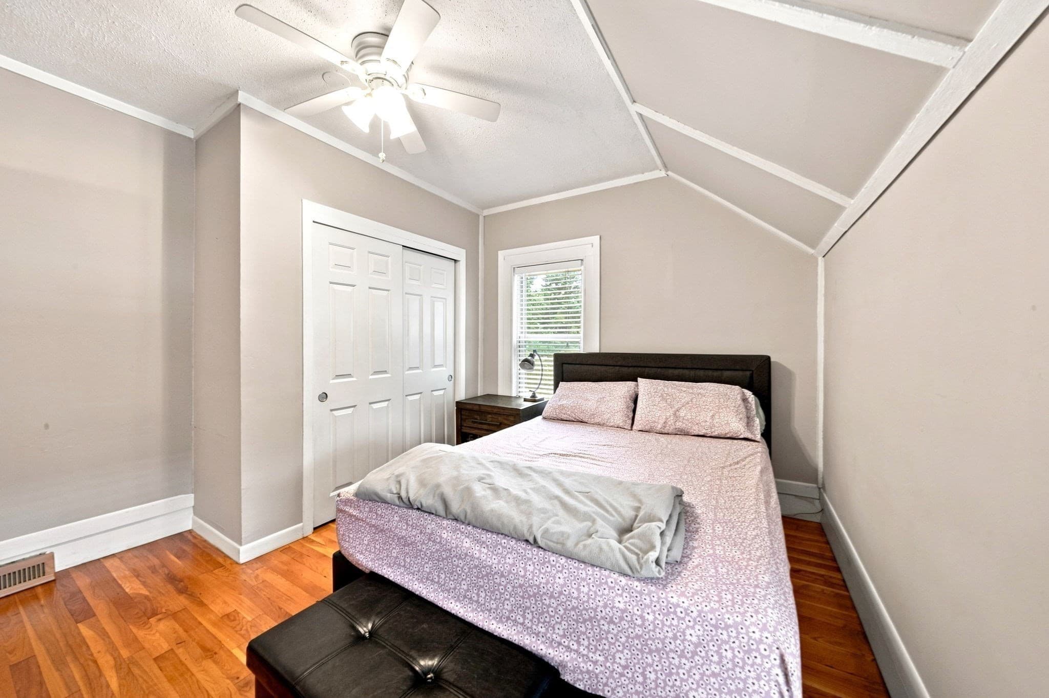 Single Family Residence at 8 Charles St, Stoneham MA 02180, Stoneham, photo 20 of 35