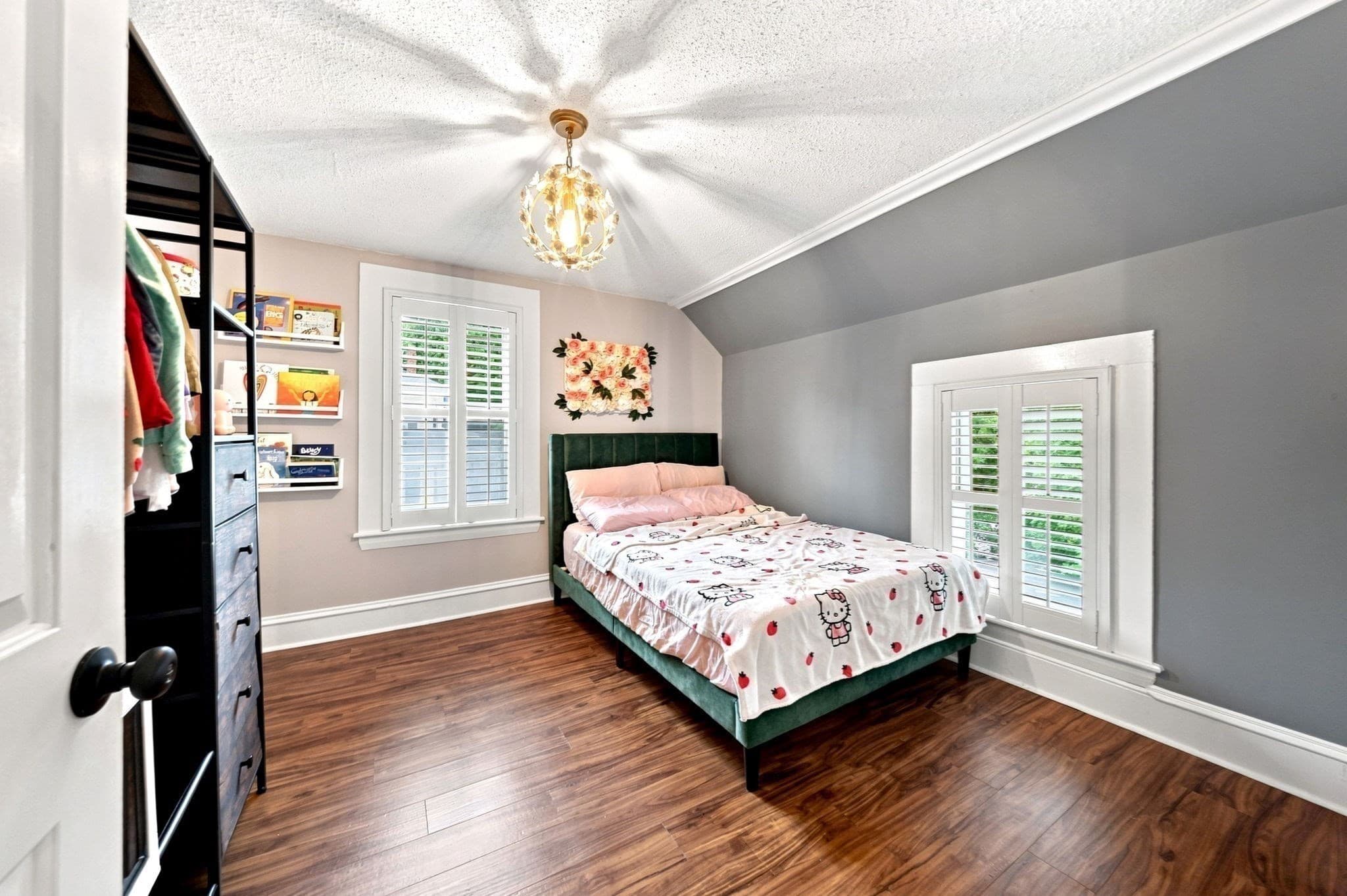 Single Family Residence at 8 Charles St, Stoneham MA 02180, Stoneham, photo 19 of 35