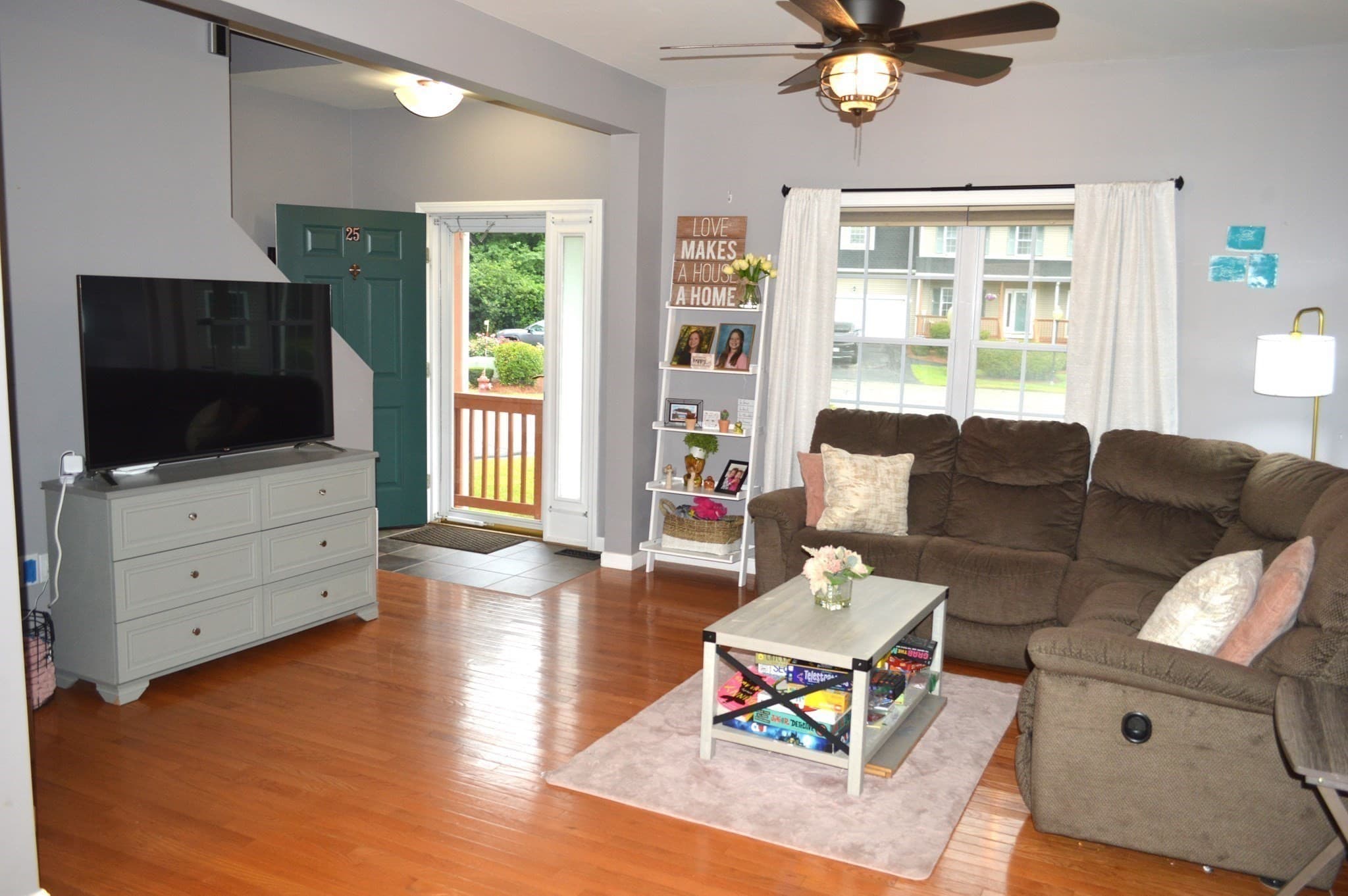Condominium at 25 Oakes Cir # 25, Millbury MA 01527, Millbury, photo 6 of 22
