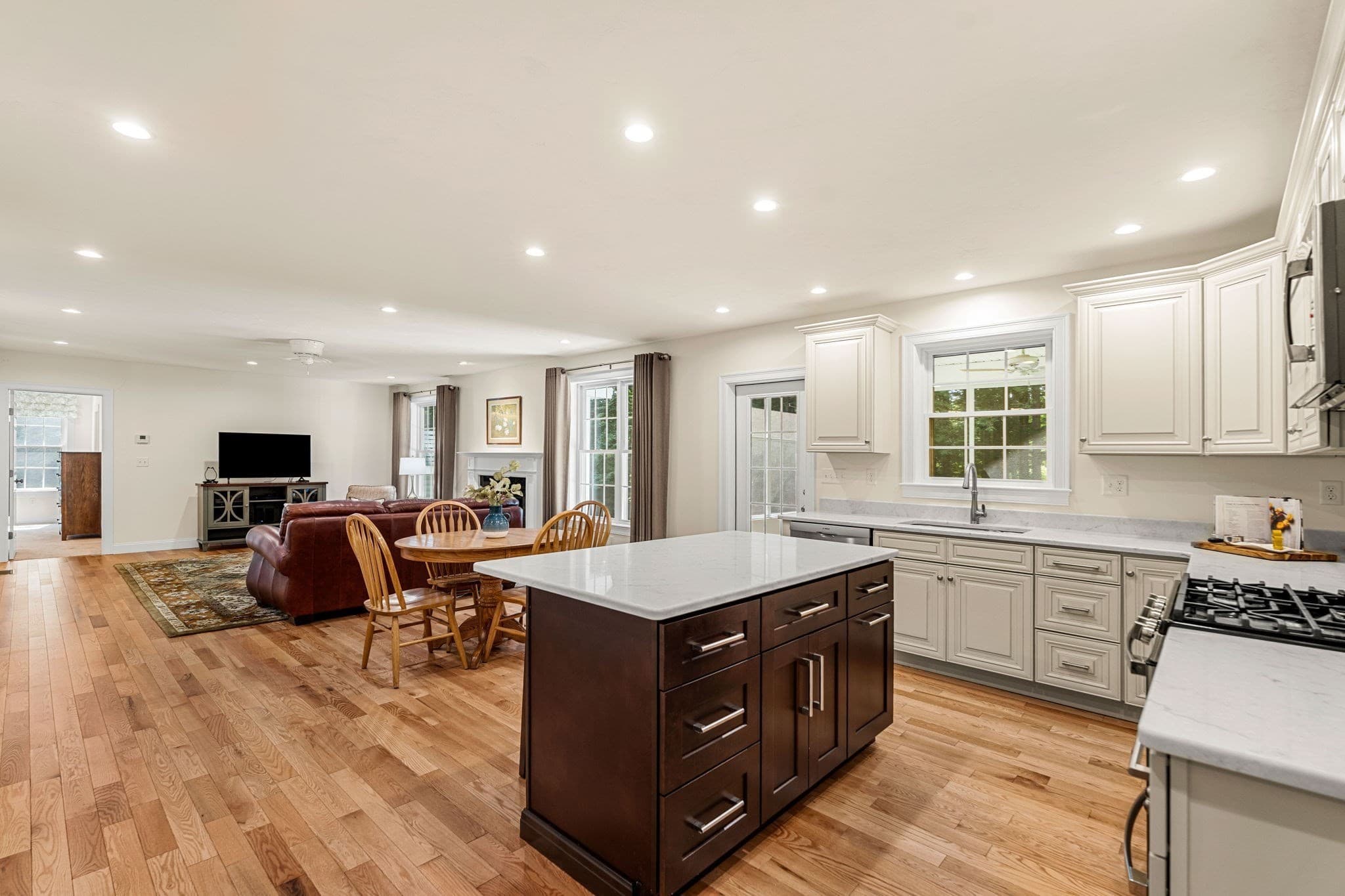 Single Family Residence at 14 Village Rd, Pepperell MA 01463, Pepperell, photo 6 of 34