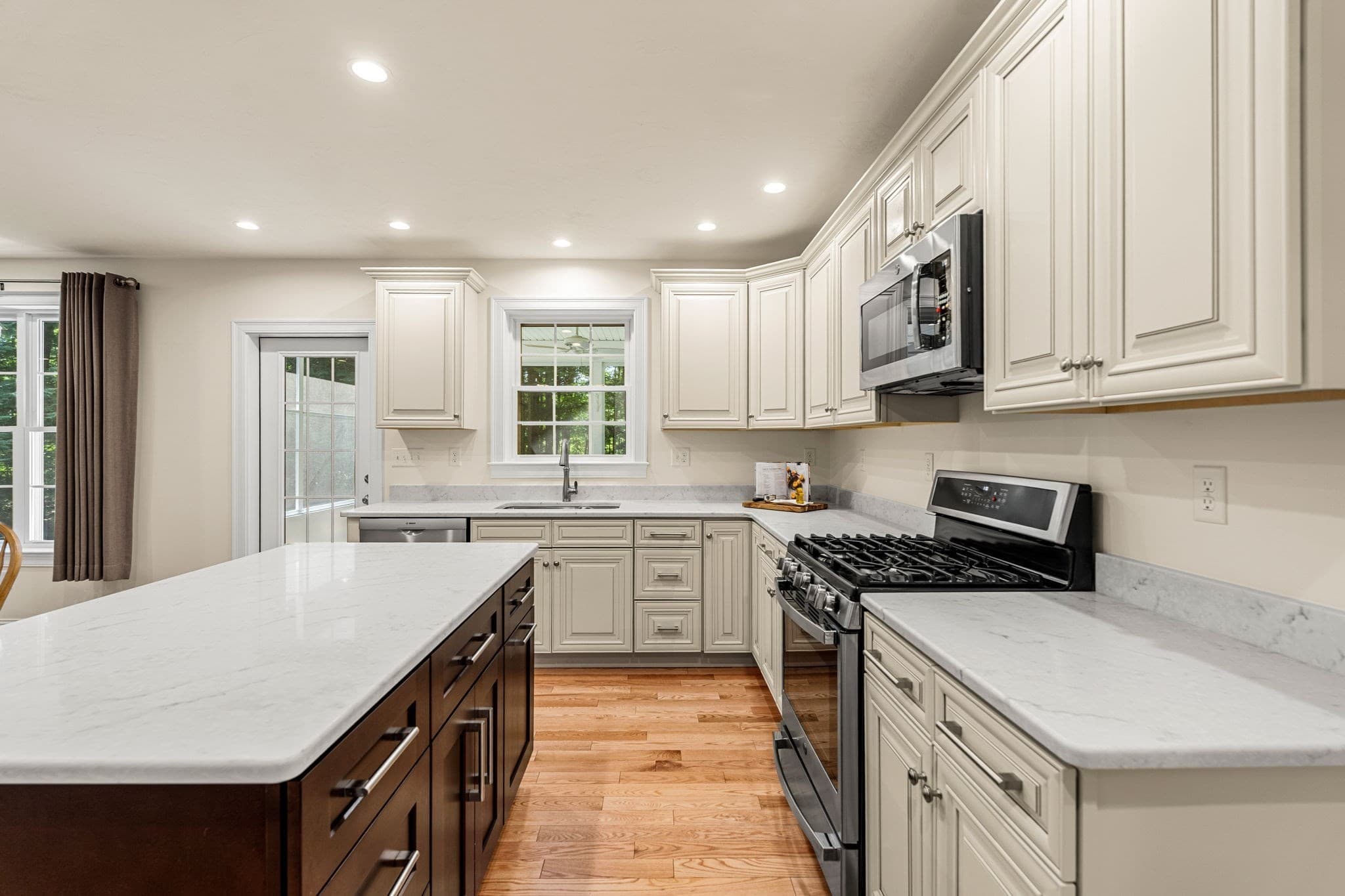 Single Family Residence at 14 Village Rd, Pepperell MA 01463, Pepperell, photo 3 of 34