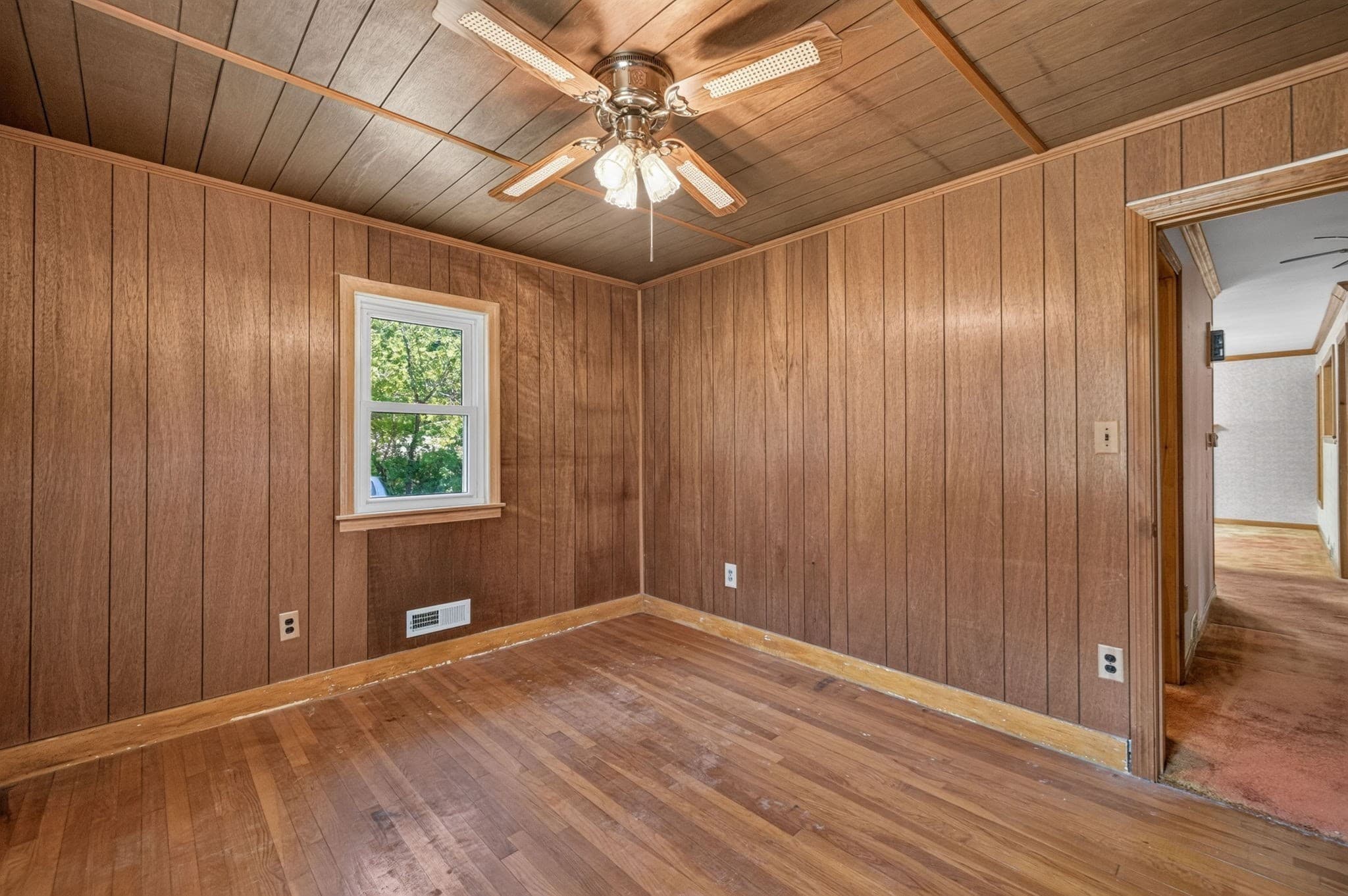 Single Family Residence at 1 Vincent St, Middleboro MA 02346, Middleboro, photo 27 of 38