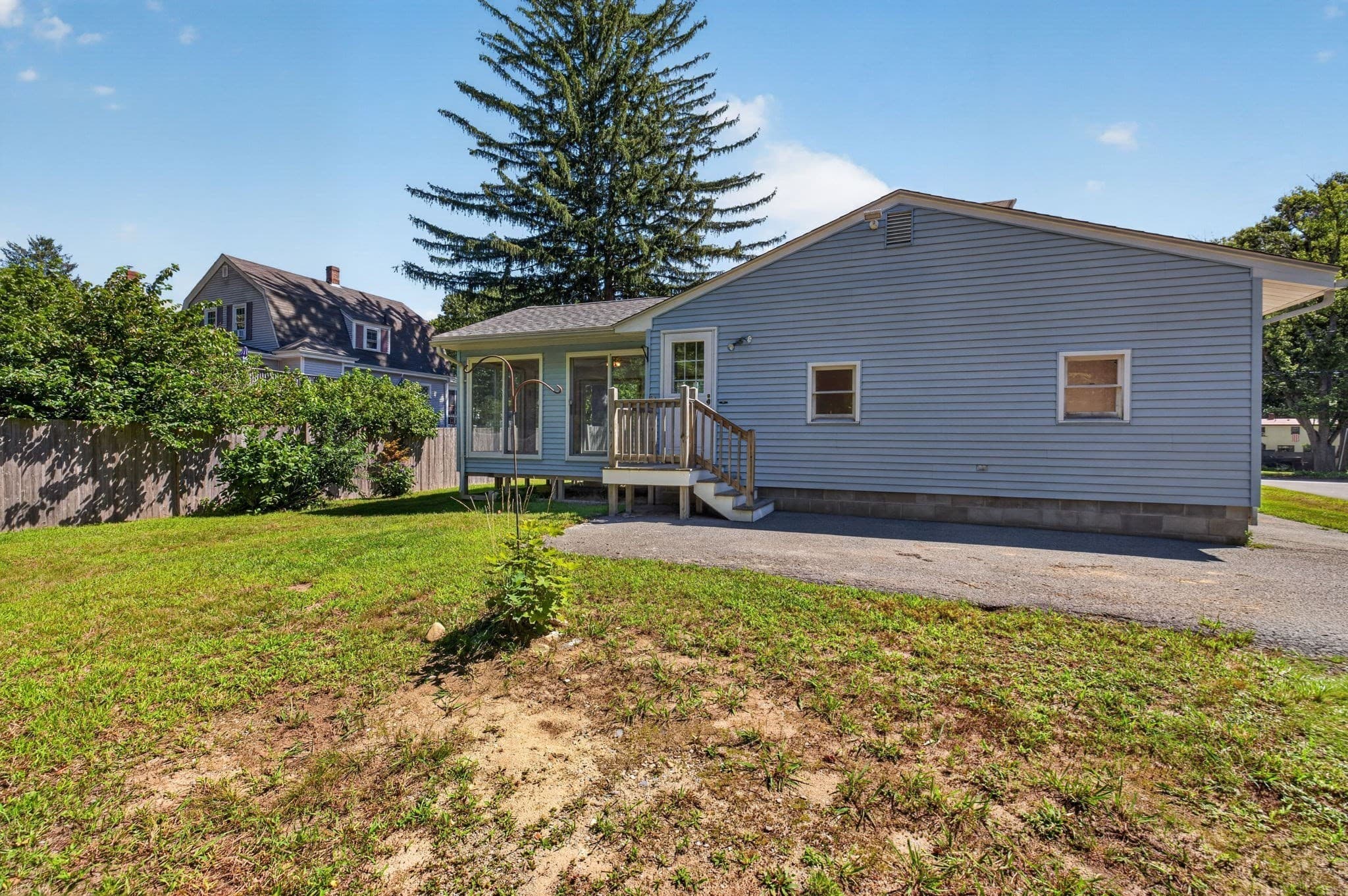 Single Family Residence at 1 Vincent St, Middleboro MA 02346, Middleboro, photo 4 of 38