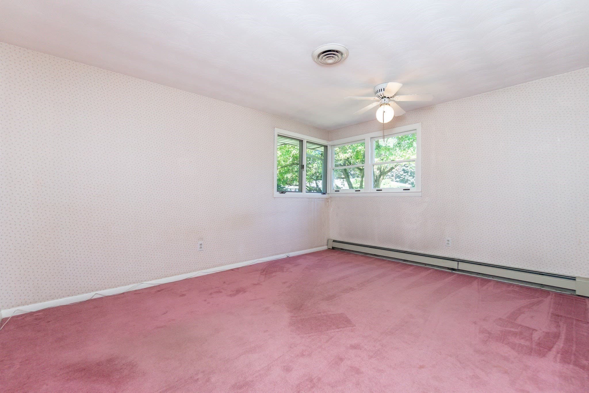 Single Family Residence at 4 Craig Rd, Framingham MA 01701, Framingham, photo 16 of 42